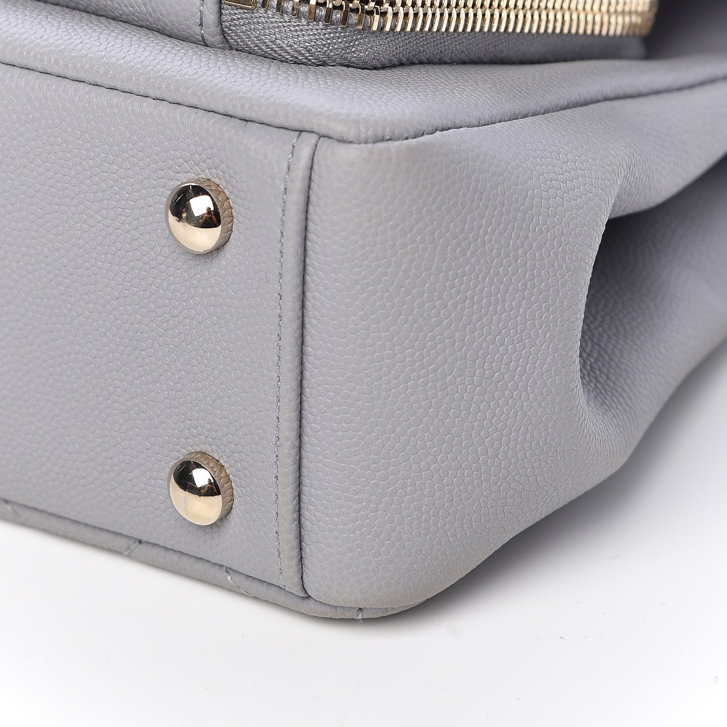 Caviar Quilted Small Business Affinity Flap Grey