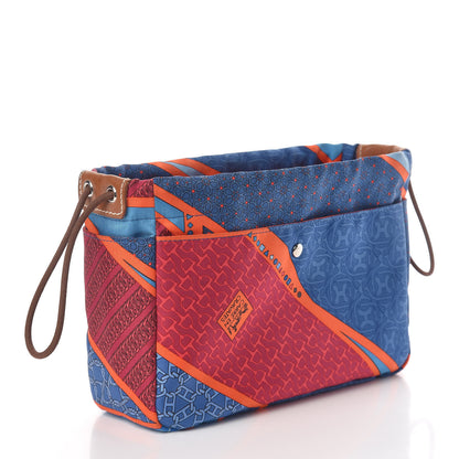 Hermes Silk Carre en Cravates Fourbi 20 PM Pouch Bleu Saphir 3 of 9