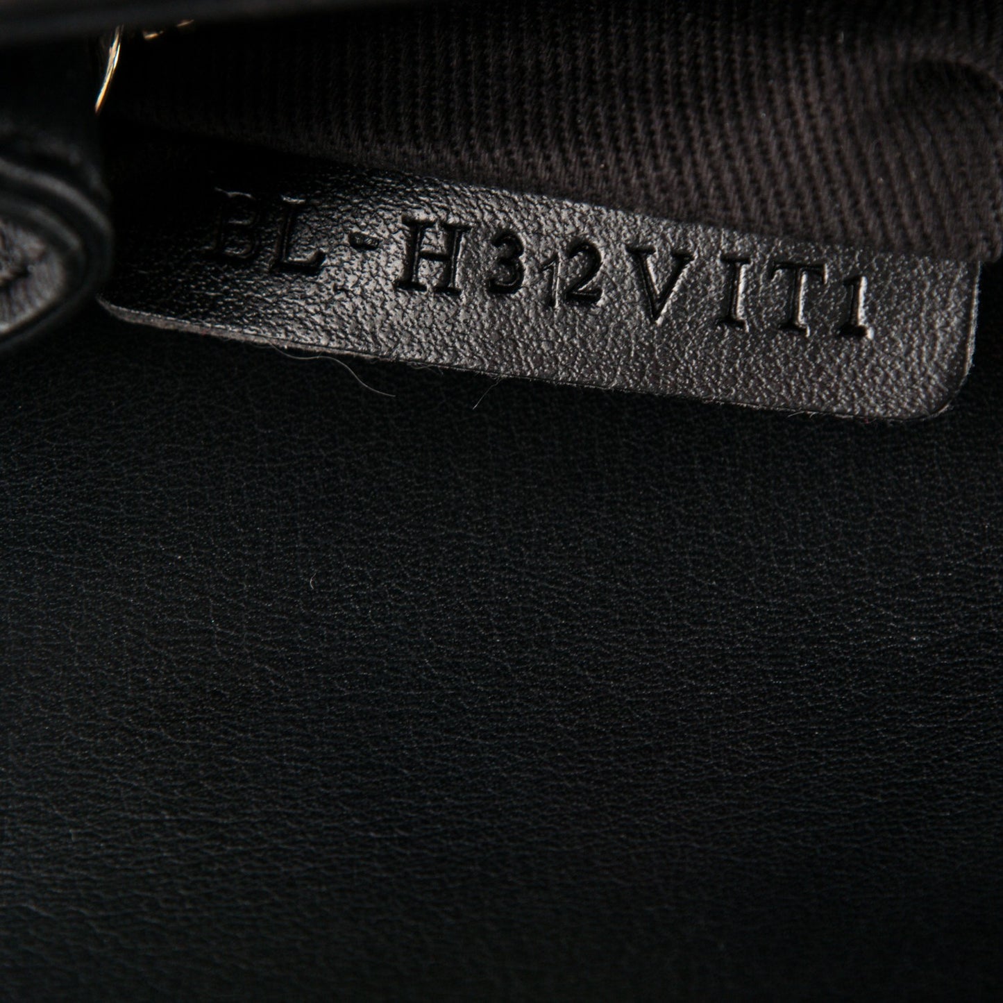 Vitello Small Glam Lock Rockstud Flap Black