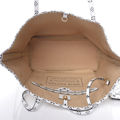 Louis Vuitton Monogram Giant Neverfull MM Kaki 6 of 11