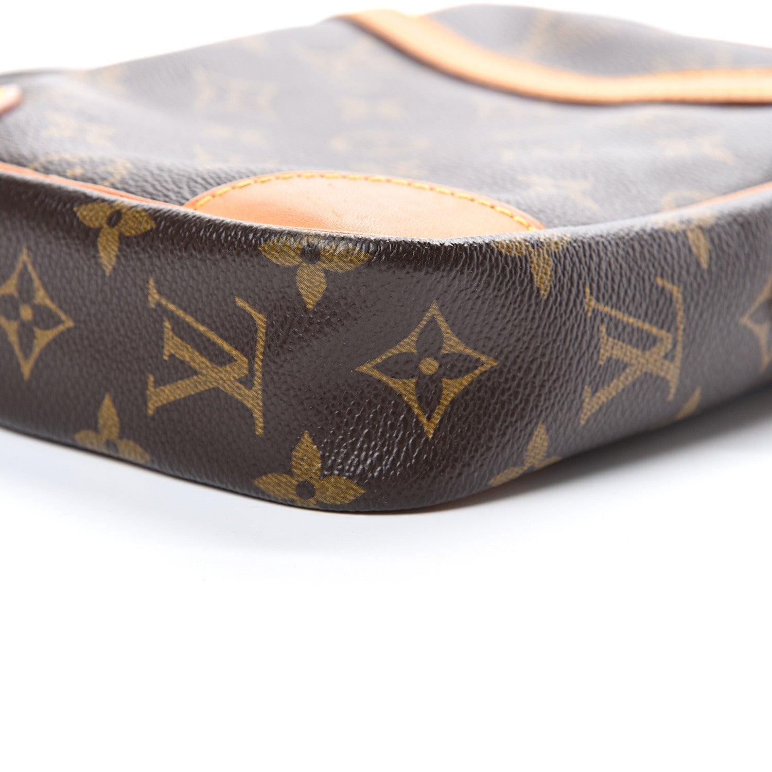 Louis Vuitton Monogram Danube 21 9 of 12