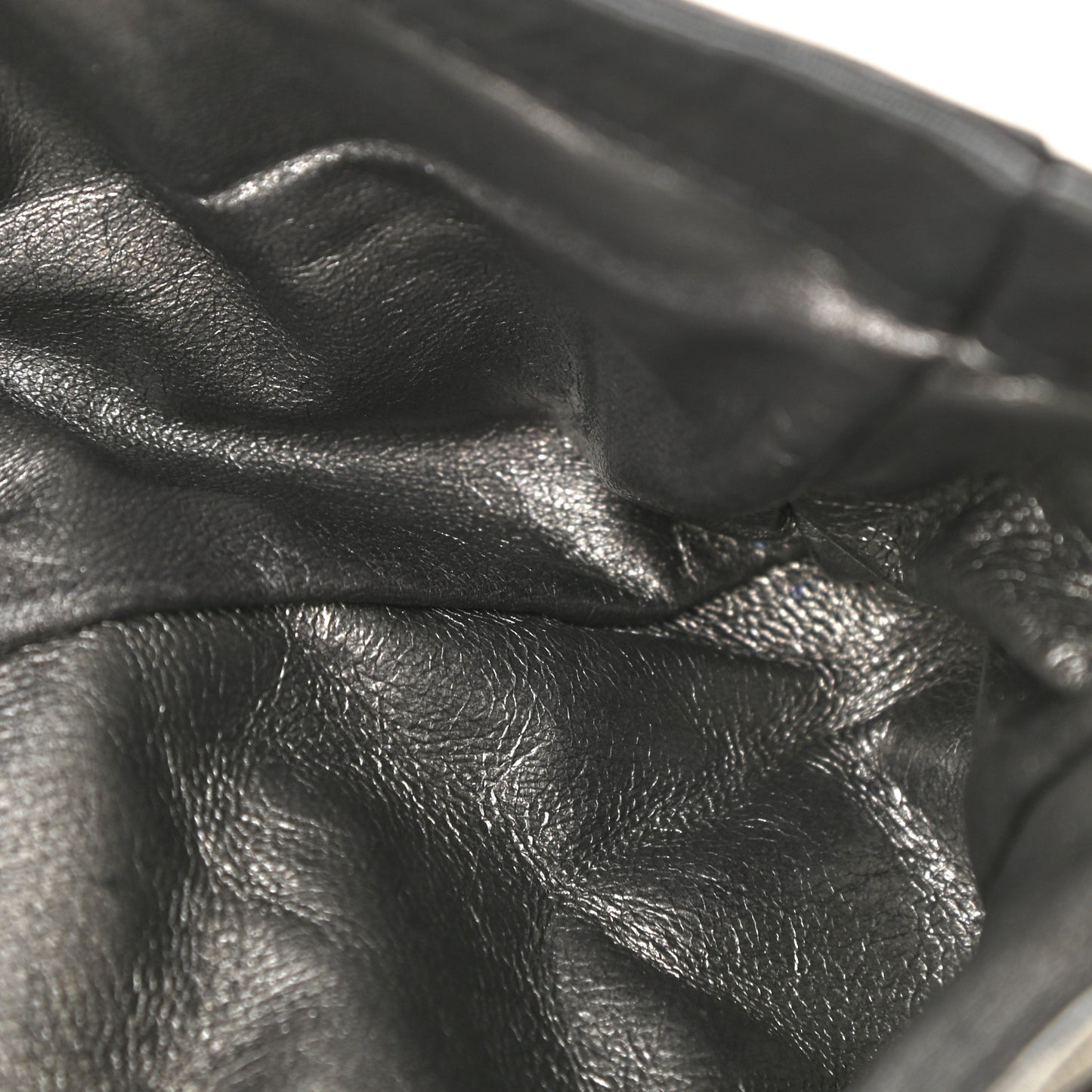 Distressed Lambskin Lady Braid Flap Black