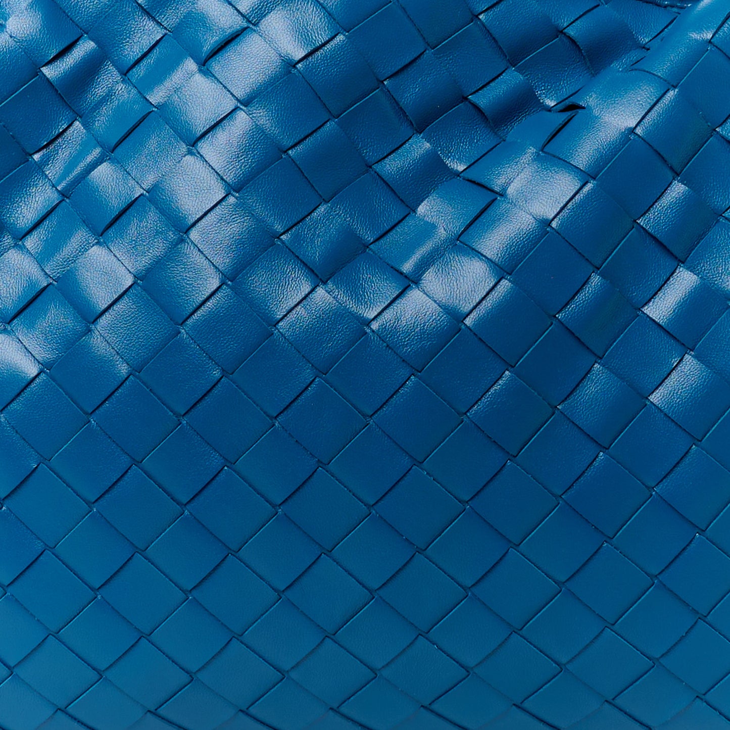 Calfskin Intrecciato Small Hop Deep Pacific
