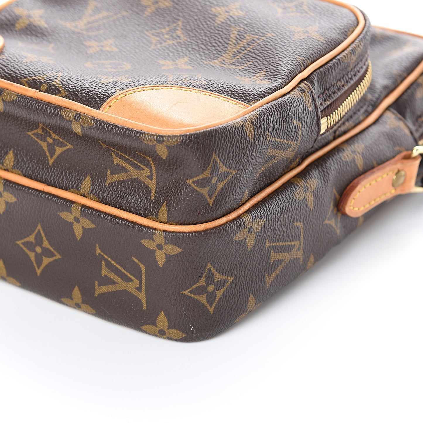 Monogram Amazone