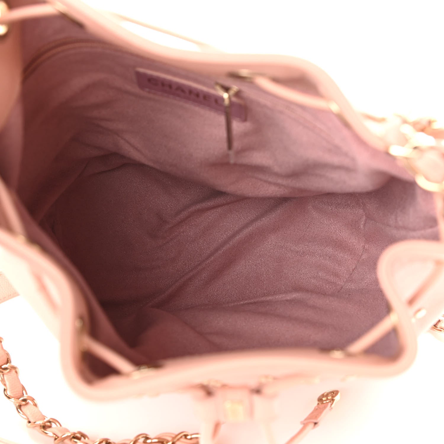 Chanel Caviar Deauville Drawstring Bucket Bag Light Pink 5 of 11