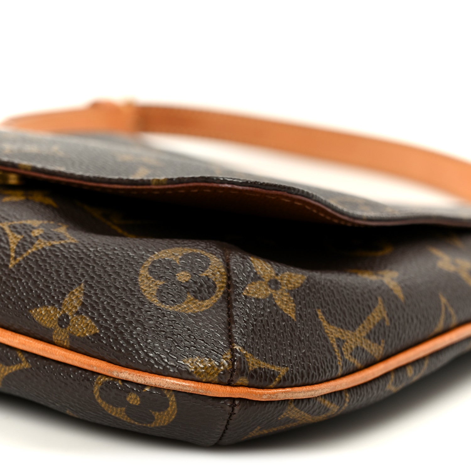 Louis Vuitton Monogram Musette Salsa 10 of 10