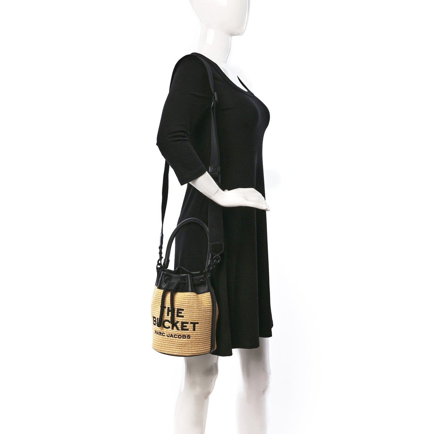 Raffia The Bucket Bag