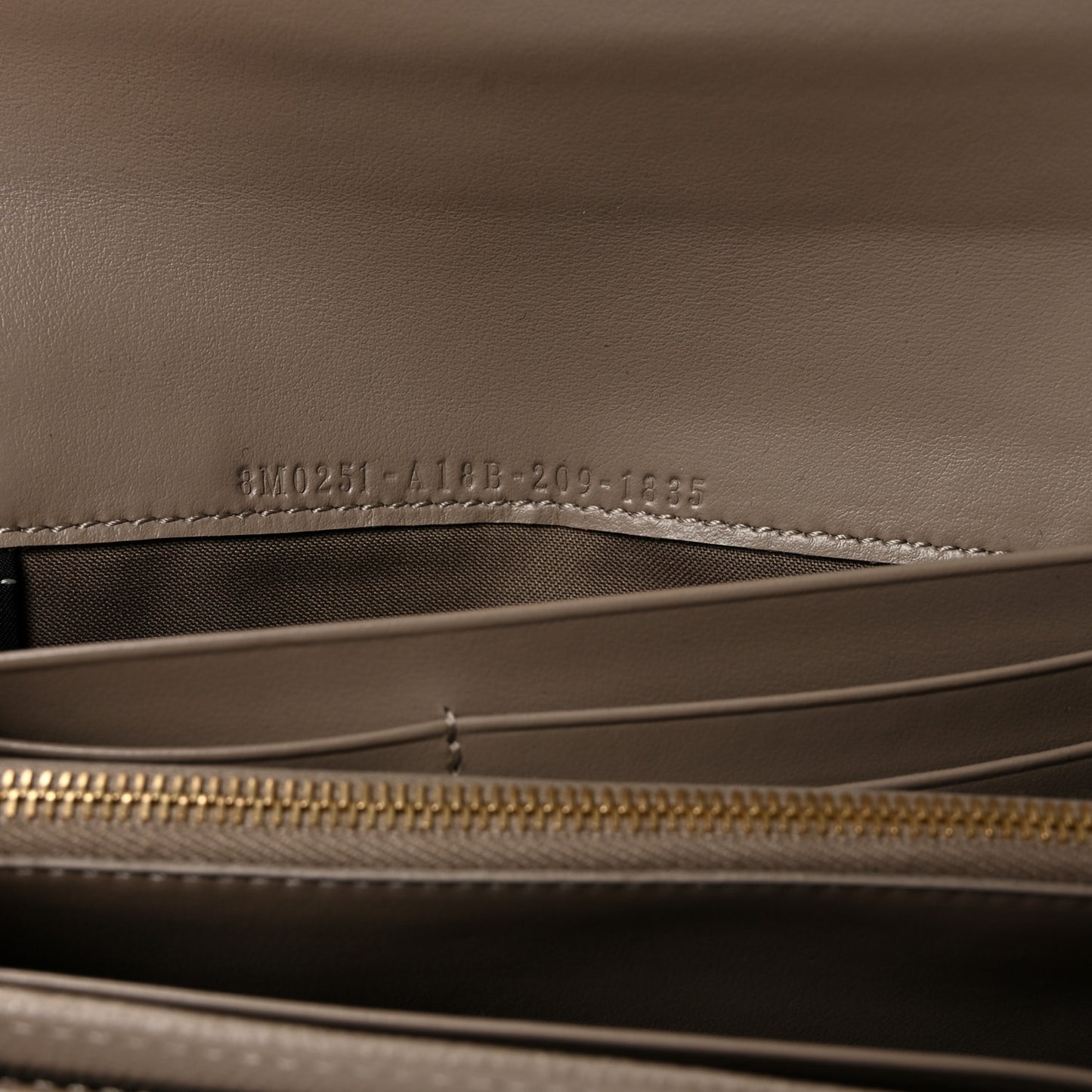 Vitello Cruise F is Fendi Continental Envelope Wallet Tortora