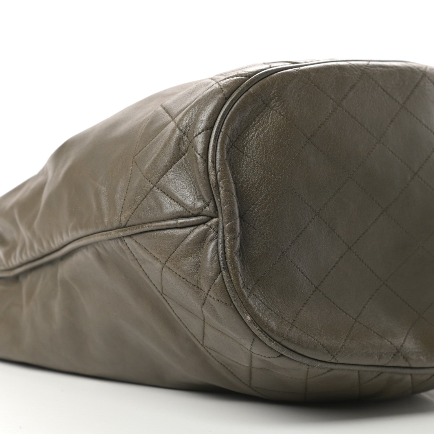 Chanel Lambskin CC Drawstring Bag Green 9 of 19