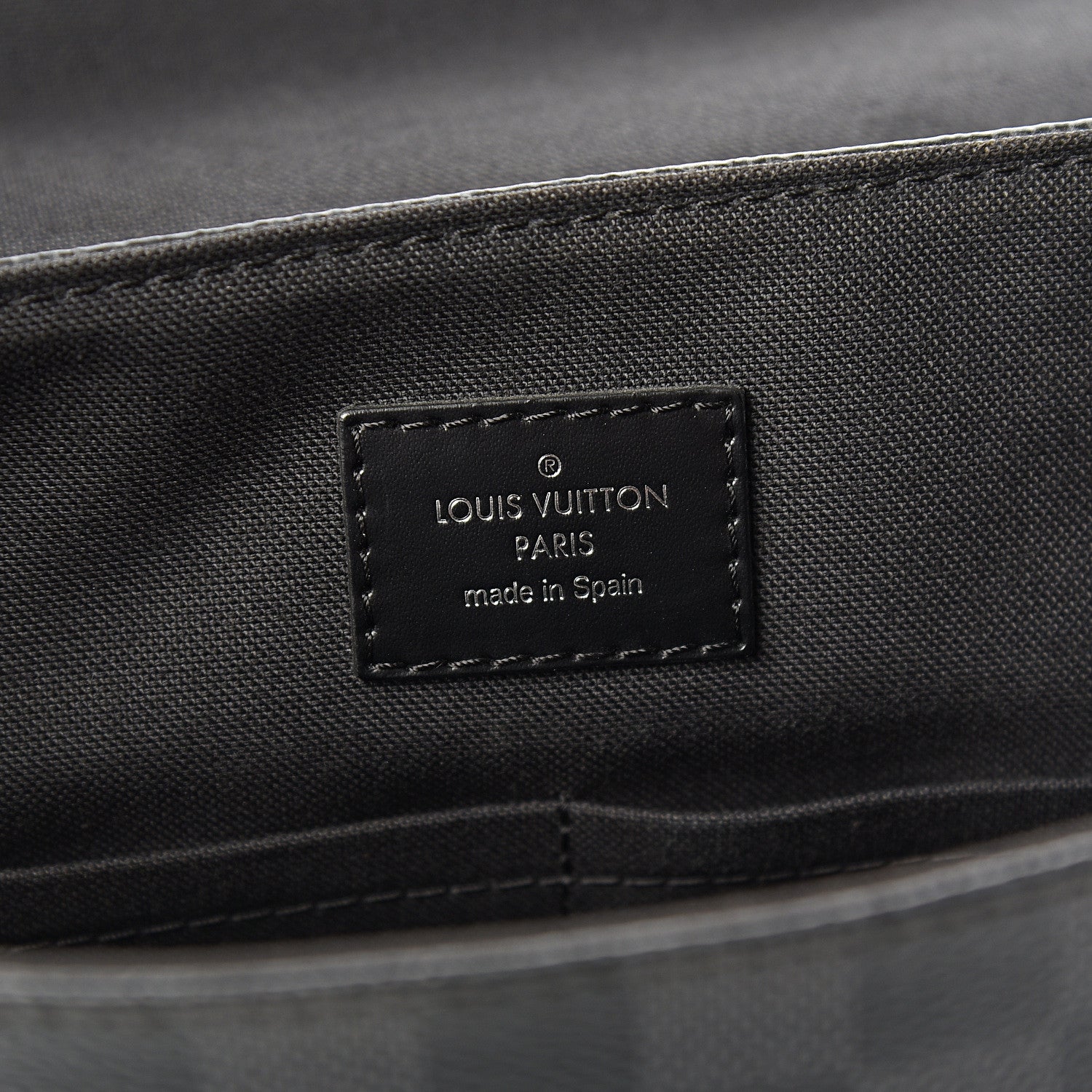 Louis Vuitton Damier Graphite District MM 5 of 8