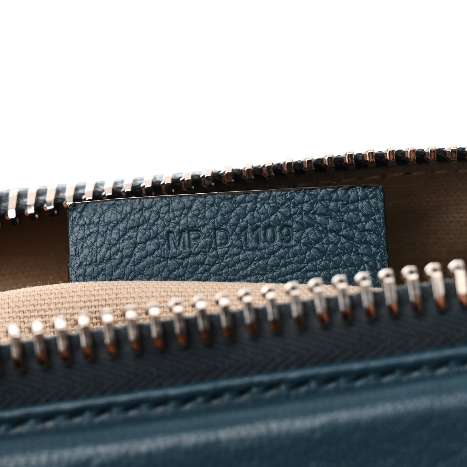 Givenchy Sugar Goatskin Medium Antigona Oil Blue 7 of 10