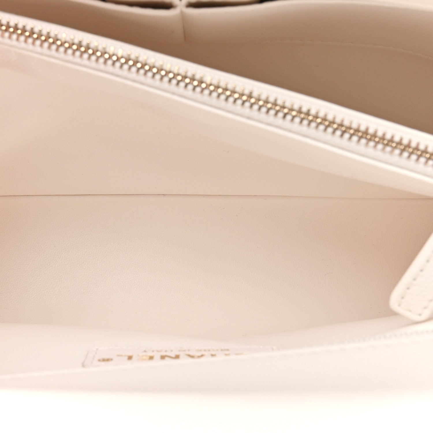 Chanel Caviar Quilted Small Coco Handle Flap White 6 of 11