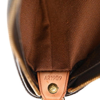 Louis Vuitton Monogram Cabas Mezzo 7 of 20