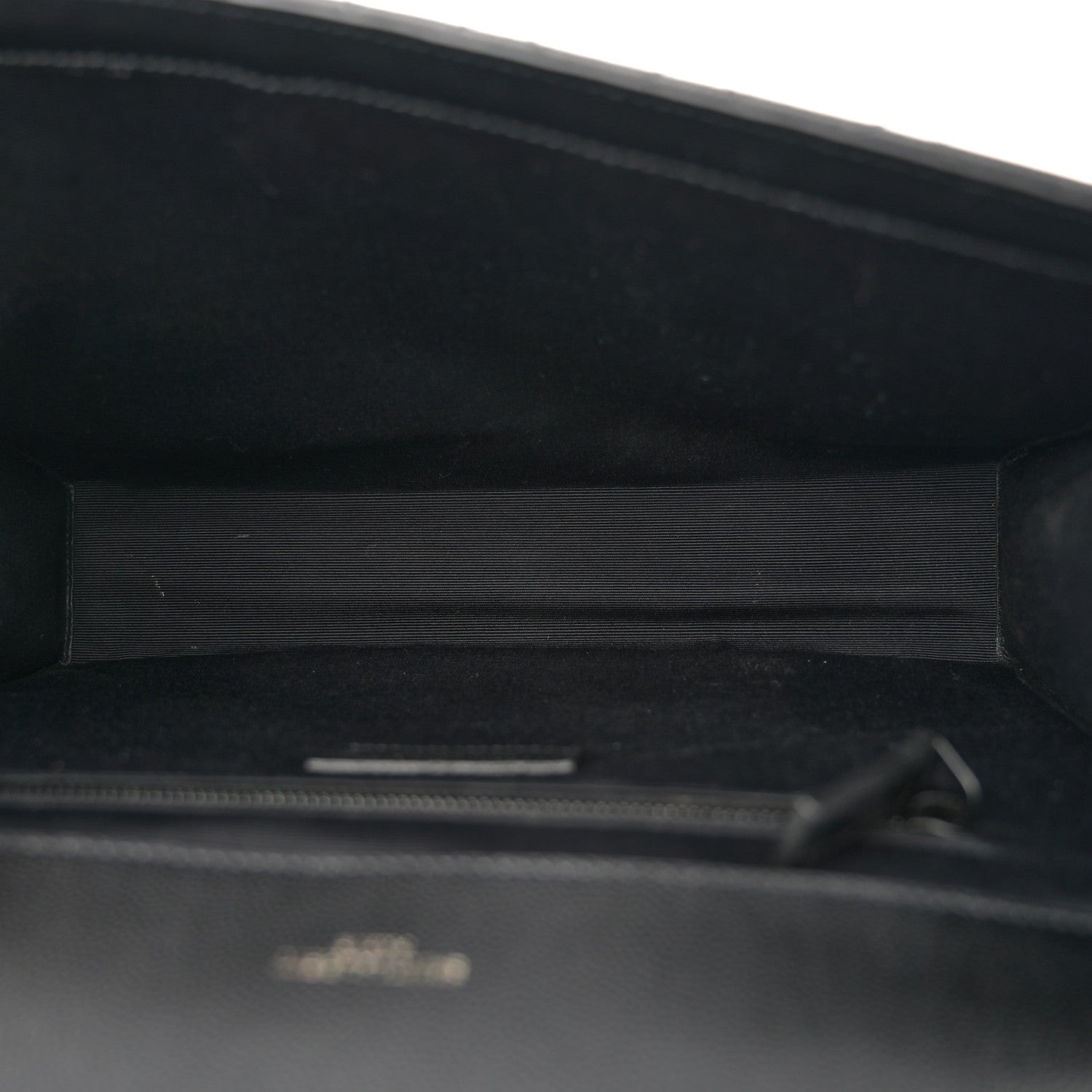 Saint Laurent Grain De Poudre Textured Mixed Matelasse Large Triquilt Monogram Monochrome Satchel Black 5 of 14