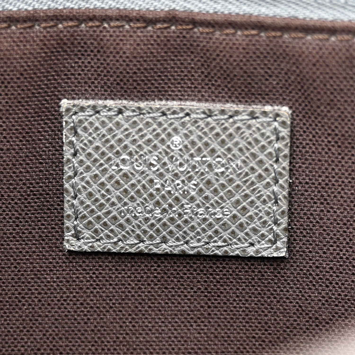 Louis Vuitton Taiga Roman PM Messenger Glacier Glacier 7 of 19