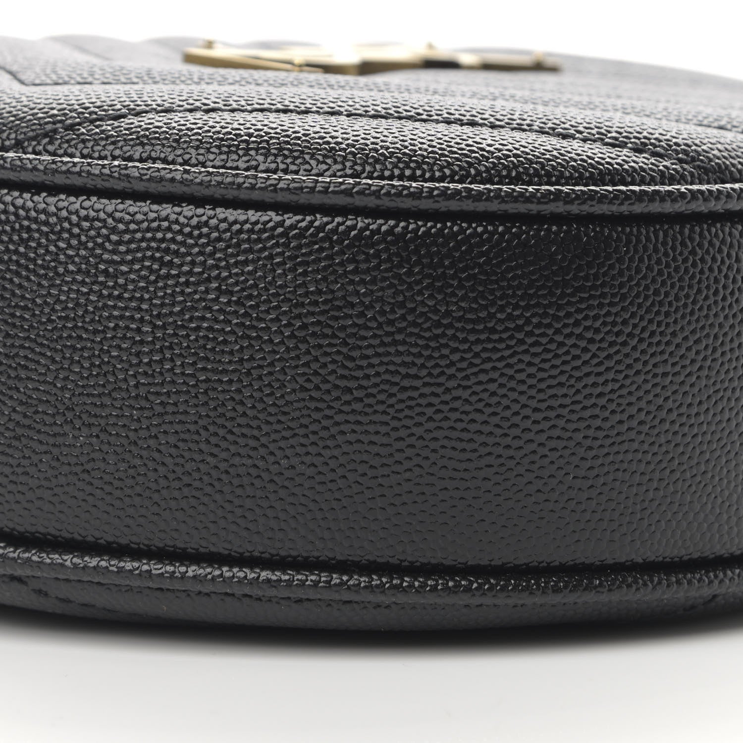 Saint Laurent Grain De Poudre Matelasse Chevron Quilted Round Vinyle Camera Bag Black 9 of 11