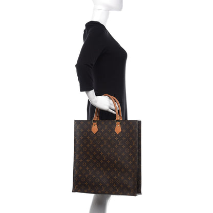 Louis Vuitton Monogram Sac Plat 3 of 18
