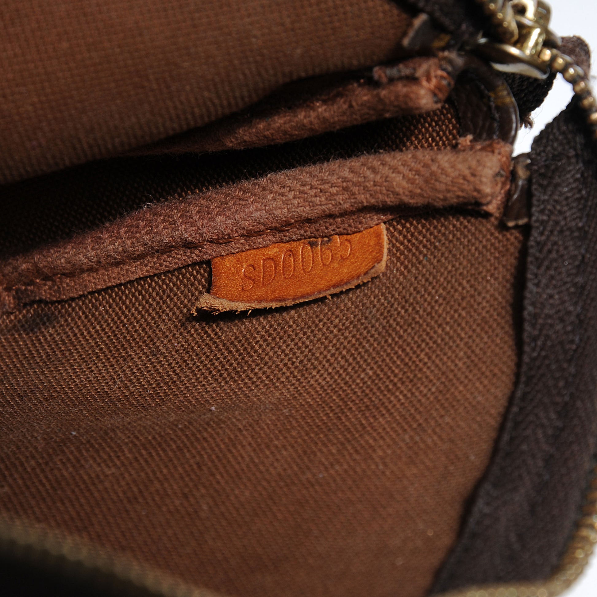Louis Vuitton Monogram Mini Pochette Accessories 6 of 7