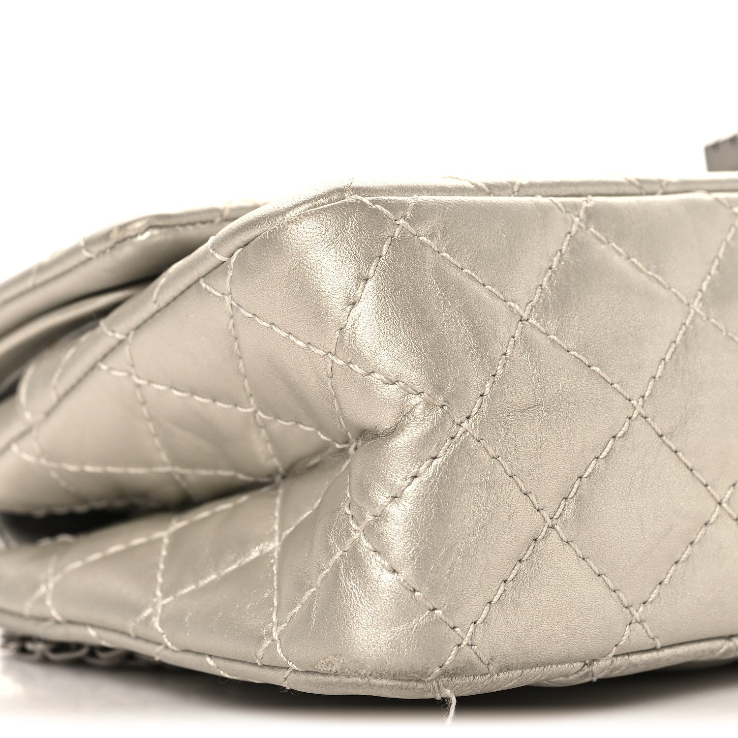 Chanel Metallic Lambskin Quilted 2.55 Reissue 225 Flap Silver 9 of 11