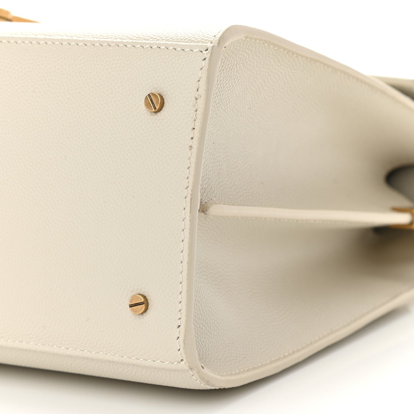 Grain de Poudre Medium Classic Monogram Cassandra Top Handle Crema Soft Rouge Legion