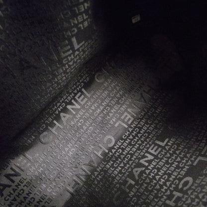 Chanel Lambskin Ultimate Soft Tote Black 7 of 11