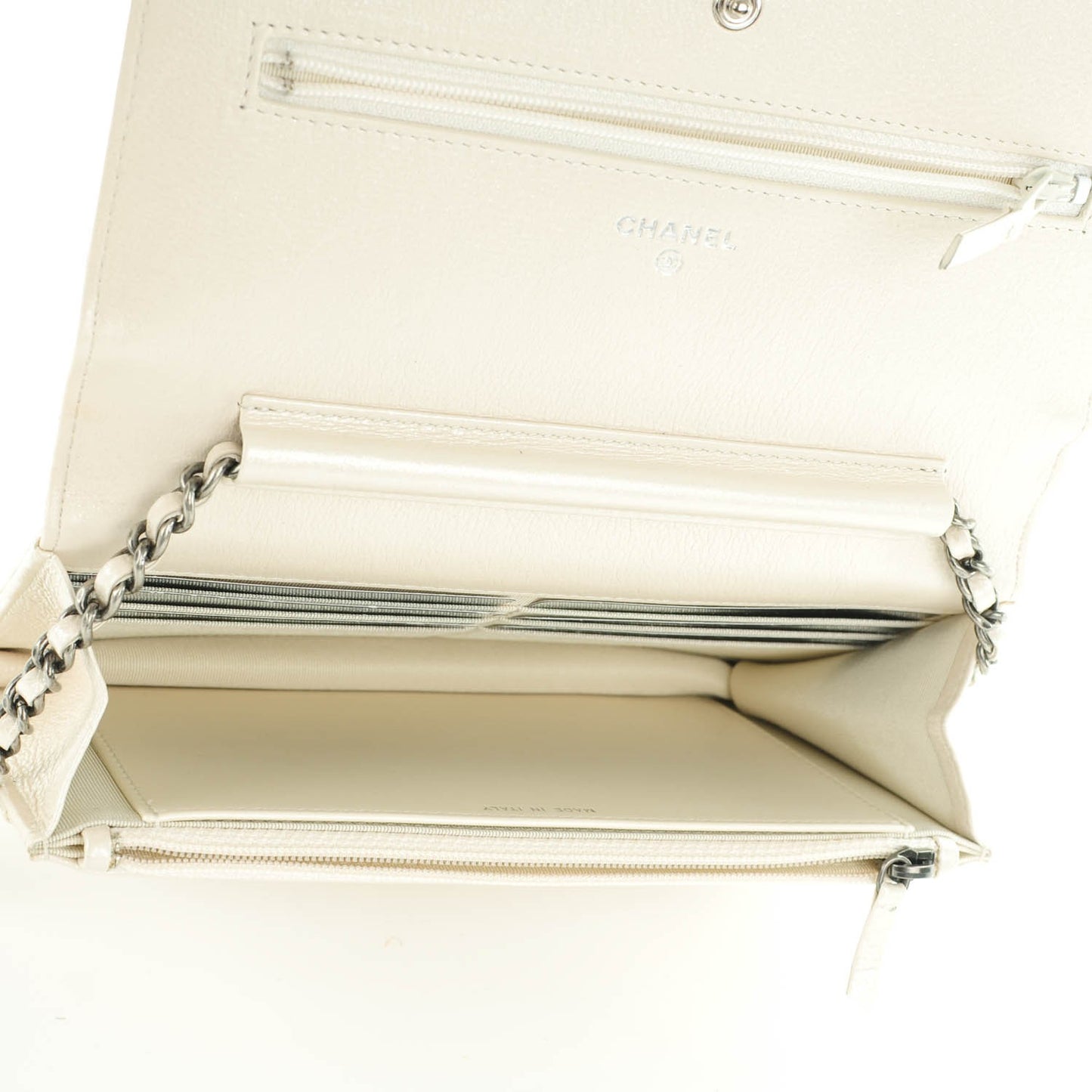 Metallic Calfskin Lucky Charms Casino 2.55 Reissue Wallet On Chain WOC Ivory