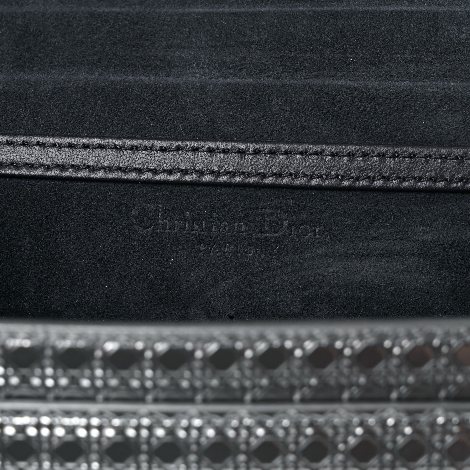 Christian Dior Metallic Patent Micro-Cannage 30 Montaigne 2 in 1 Pouch Silver 5 of 8