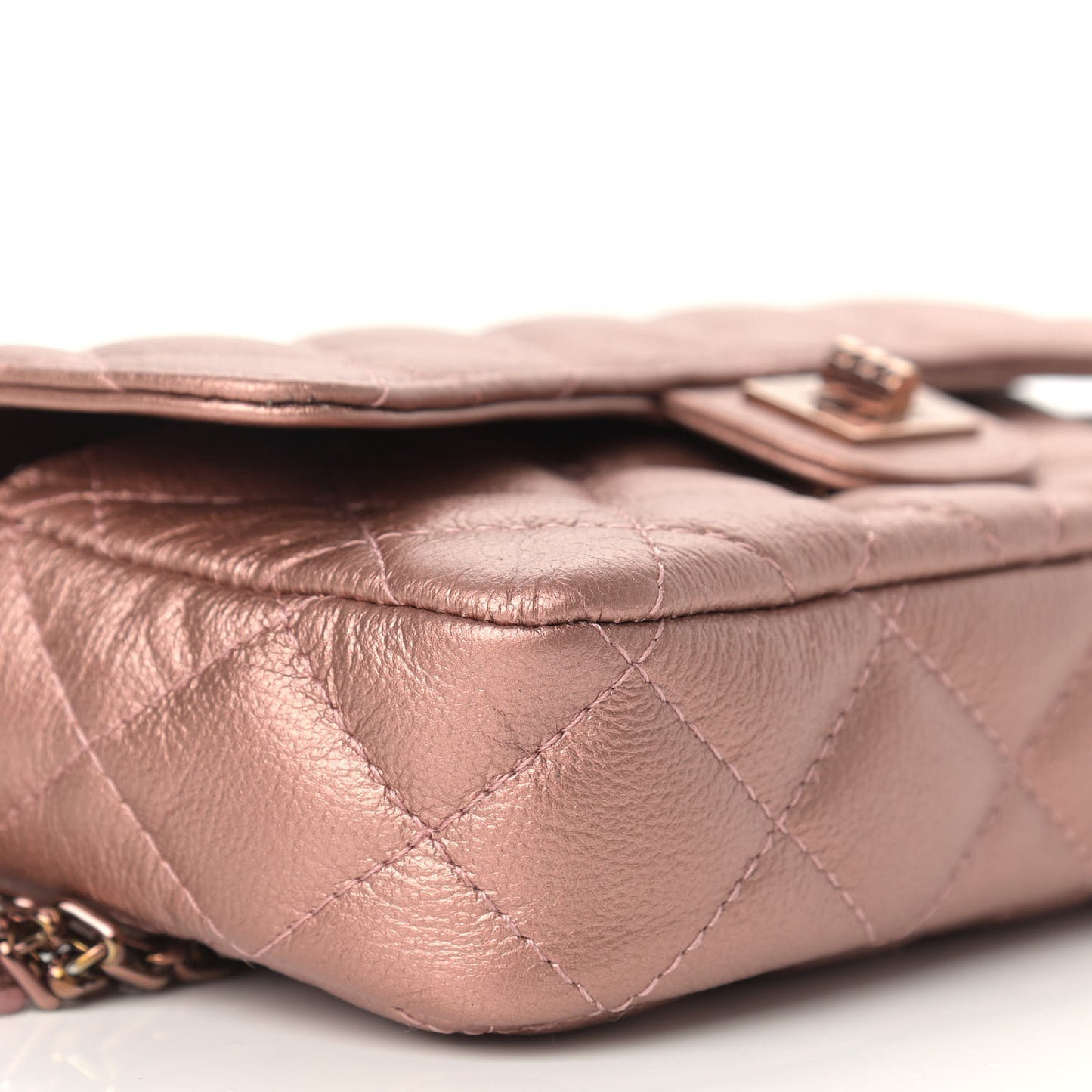 Metallic Grained Calfskin Quilted 2.55 Reissue Phone Holder With Chain Copper