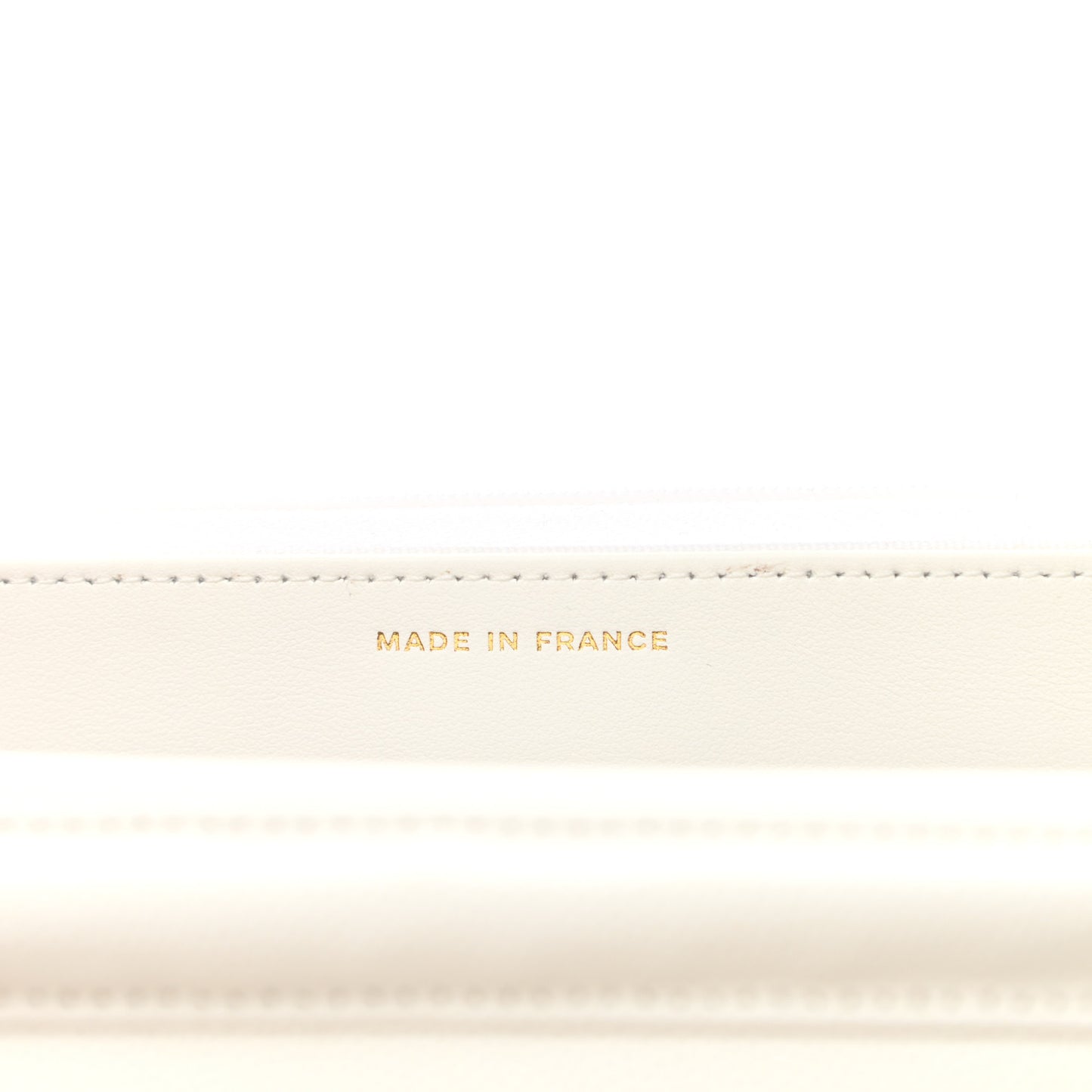 Caviar Quilted Wallet On Chain WOC White