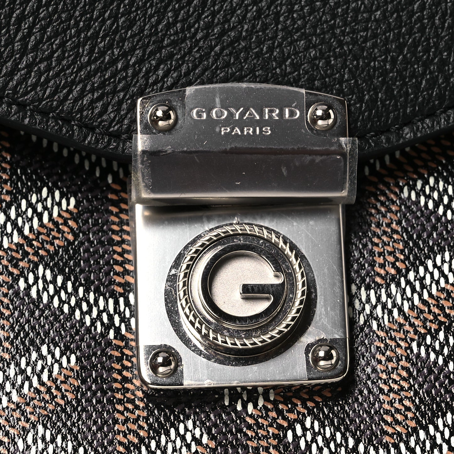 Goyardine Calfskin Chypre Wallet Pouch Black