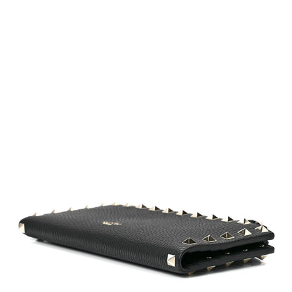 Valentino Garavani Pebbled Calfskin Rockstud Fold Zip Wallet Black 10 of 12
