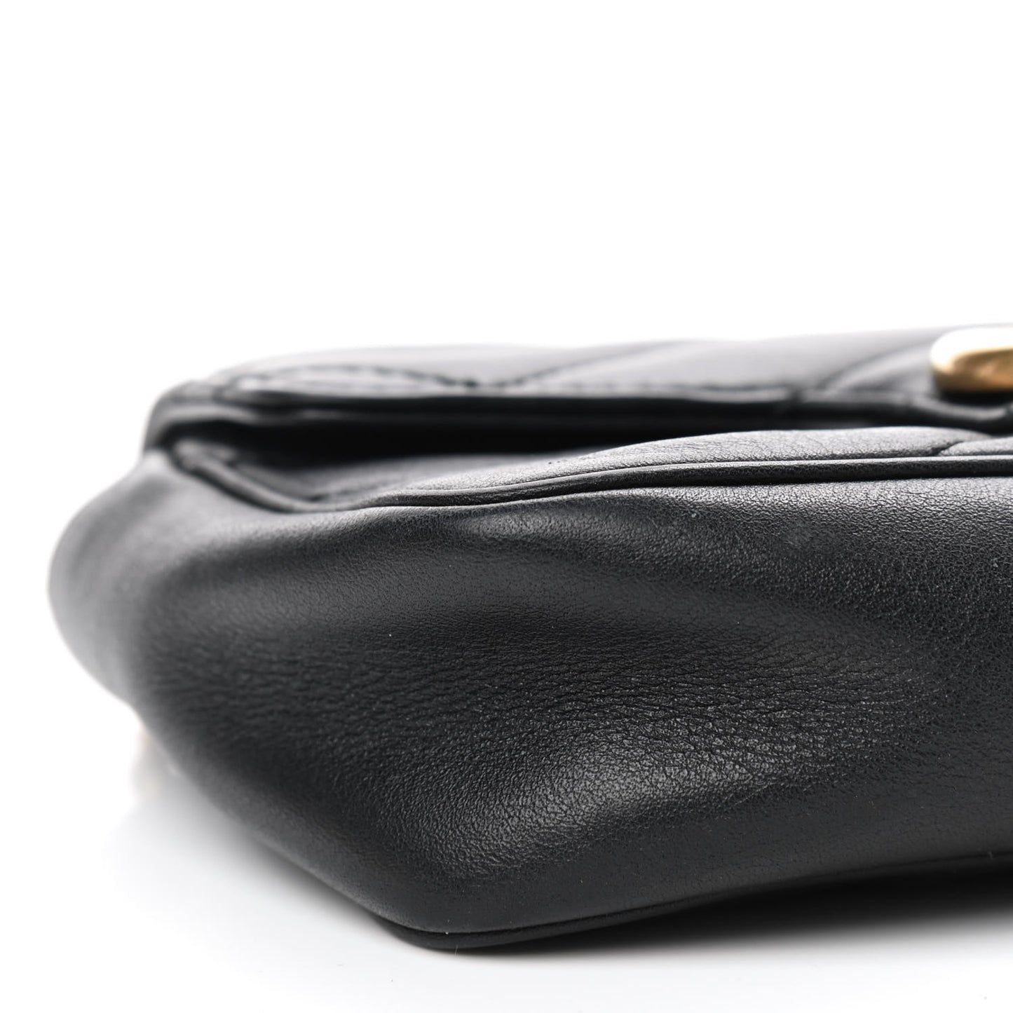 Calfskin Matelasse Super Mini GG Marmont Shoulder Bag Black