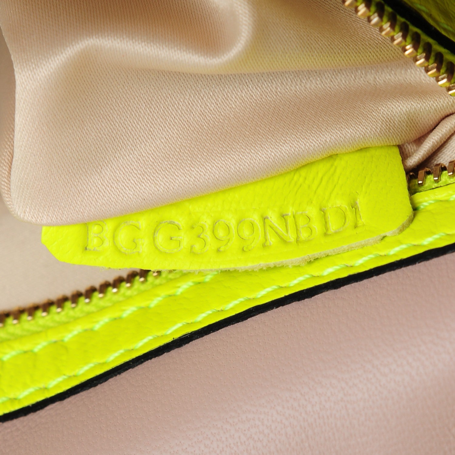 Valentino Garavani Nappa Rockstud Wristlet Clutch Yellow Fluo 7 of 7