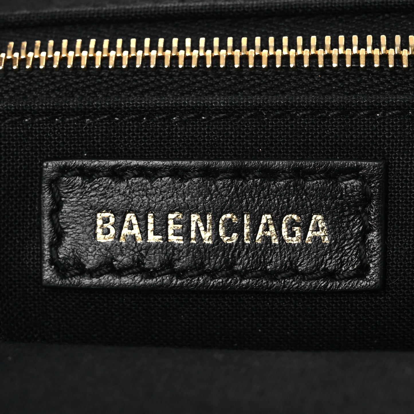 Grained Calfskin Logo Cloud Clutch XL Black