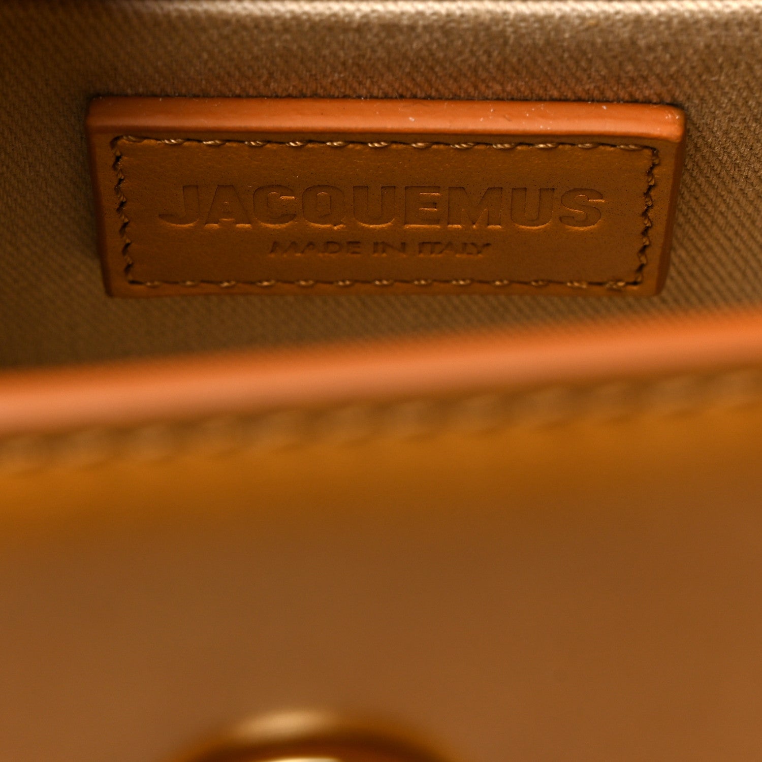 Jacquemus Smooth Calfskin Le Chiquito Moyen Beige 6 of 10