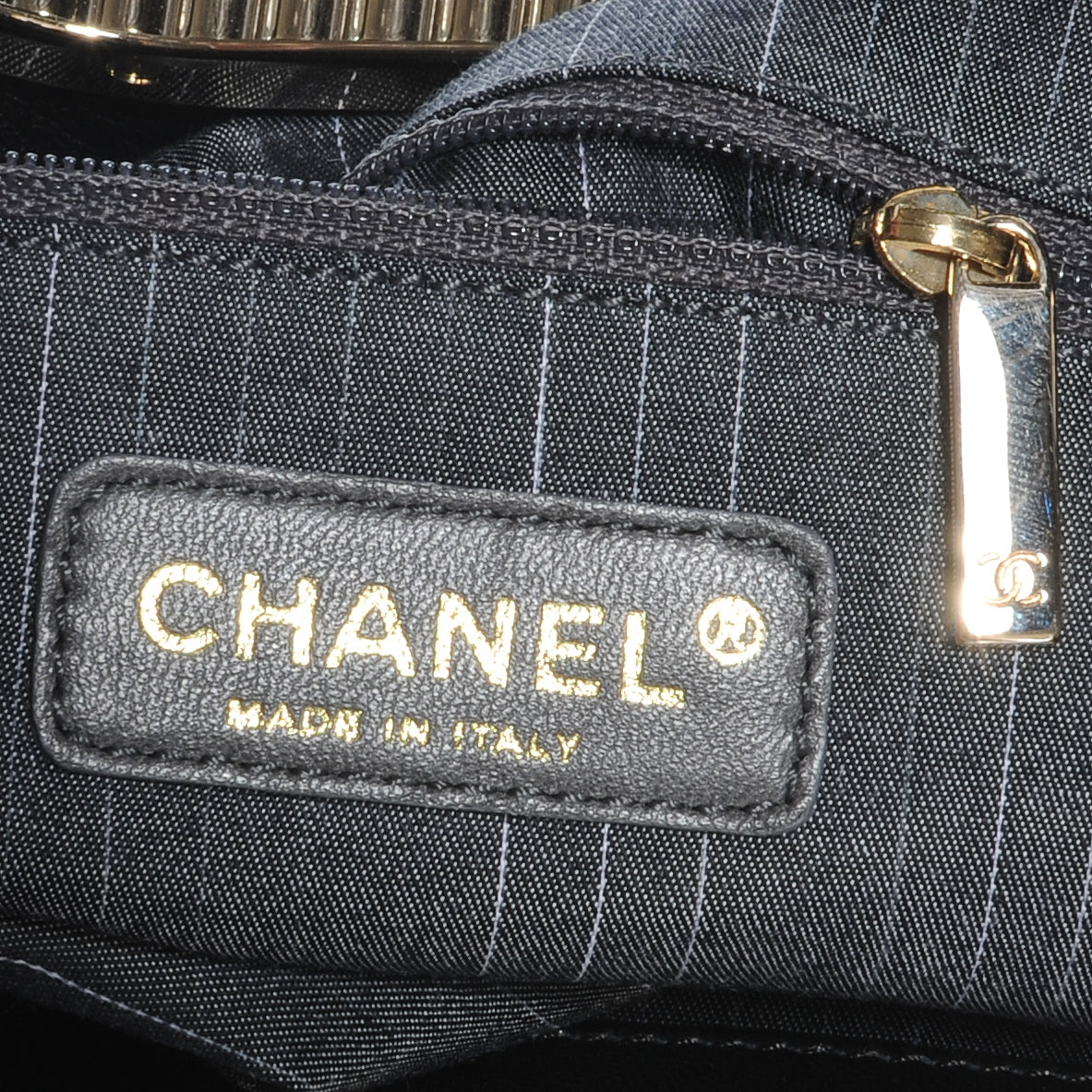 Chanel Lambskin Westminster Pearls Convertible Tote Black 6 of 7