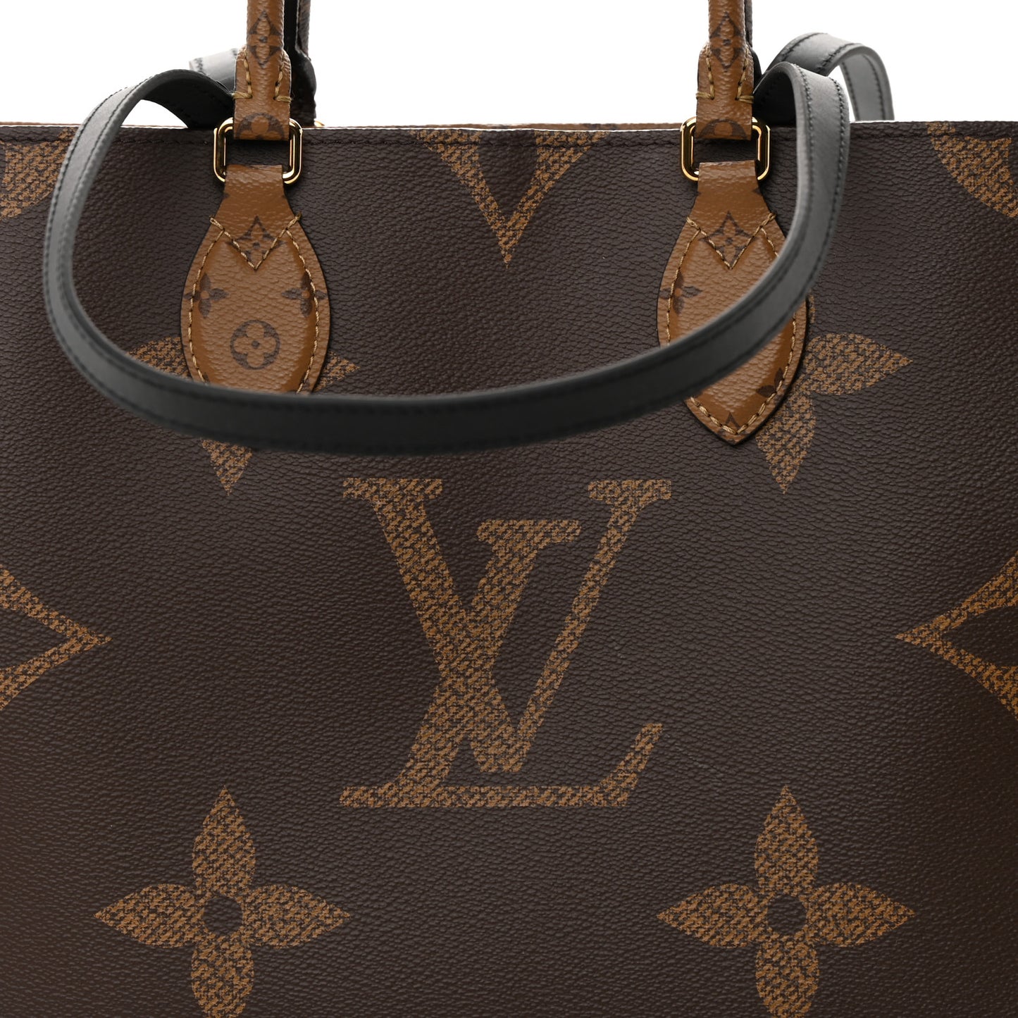 Reverse Monogram Giant Onthego MM