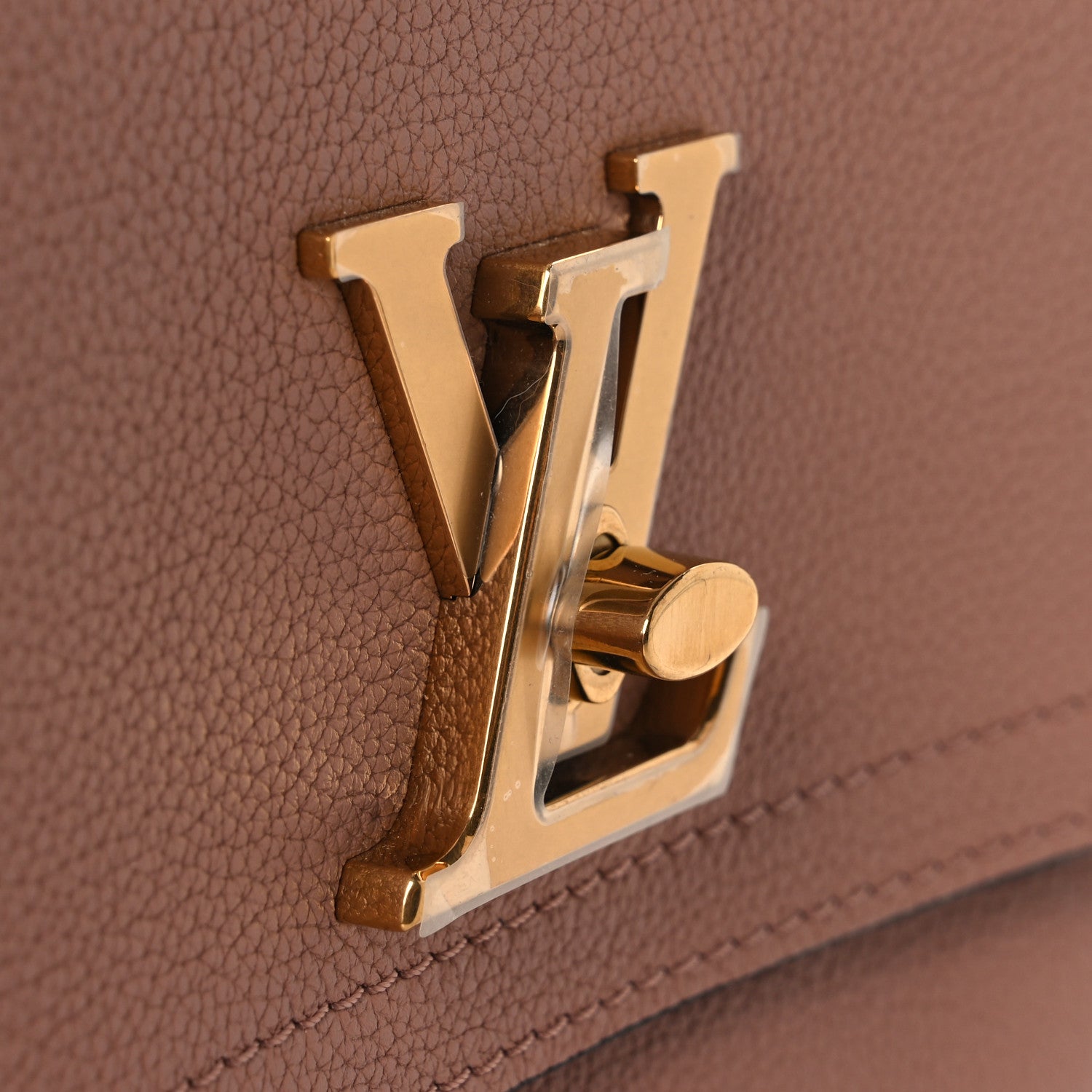 Louis Vuitton Grained Calfskin Lockme Chain Bag PM Rose Silk 18 of 30