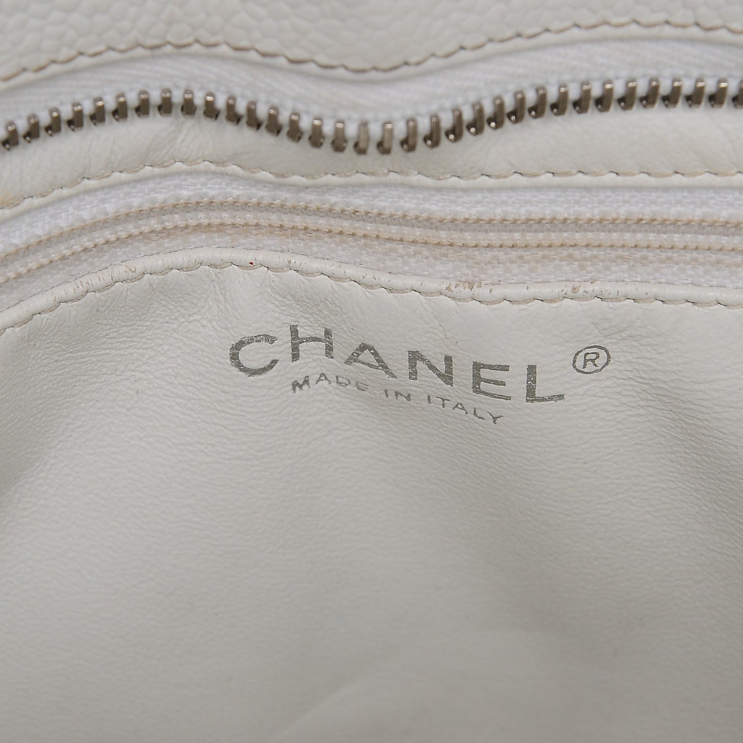 Caviar Quilted Medallion Tote White
