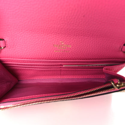 Valentino Garavani Pebbled Calfskin Rockstud Flip Lock Wallet On Chain Feminine Pink 4 of 7