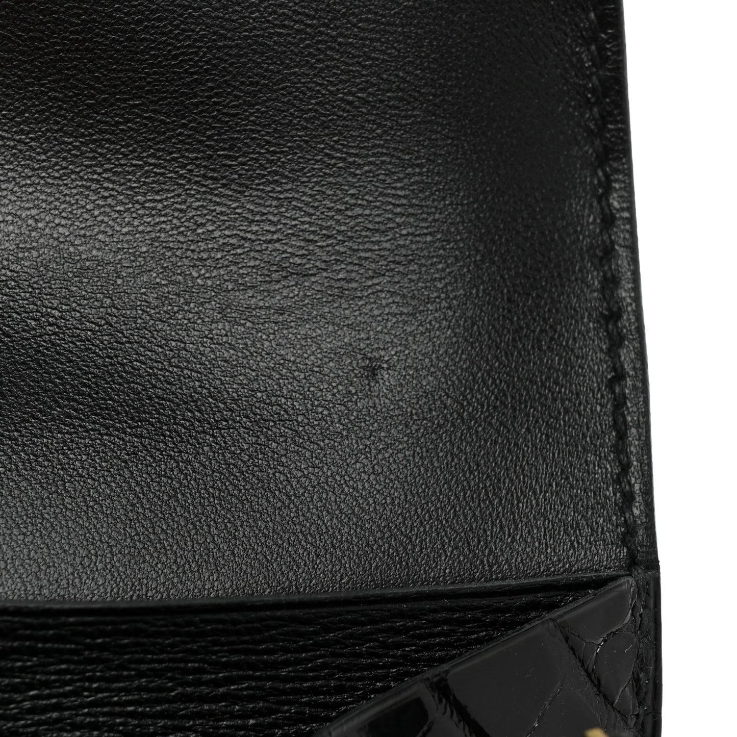 Shiny Alligator Constance Short Wallet Black