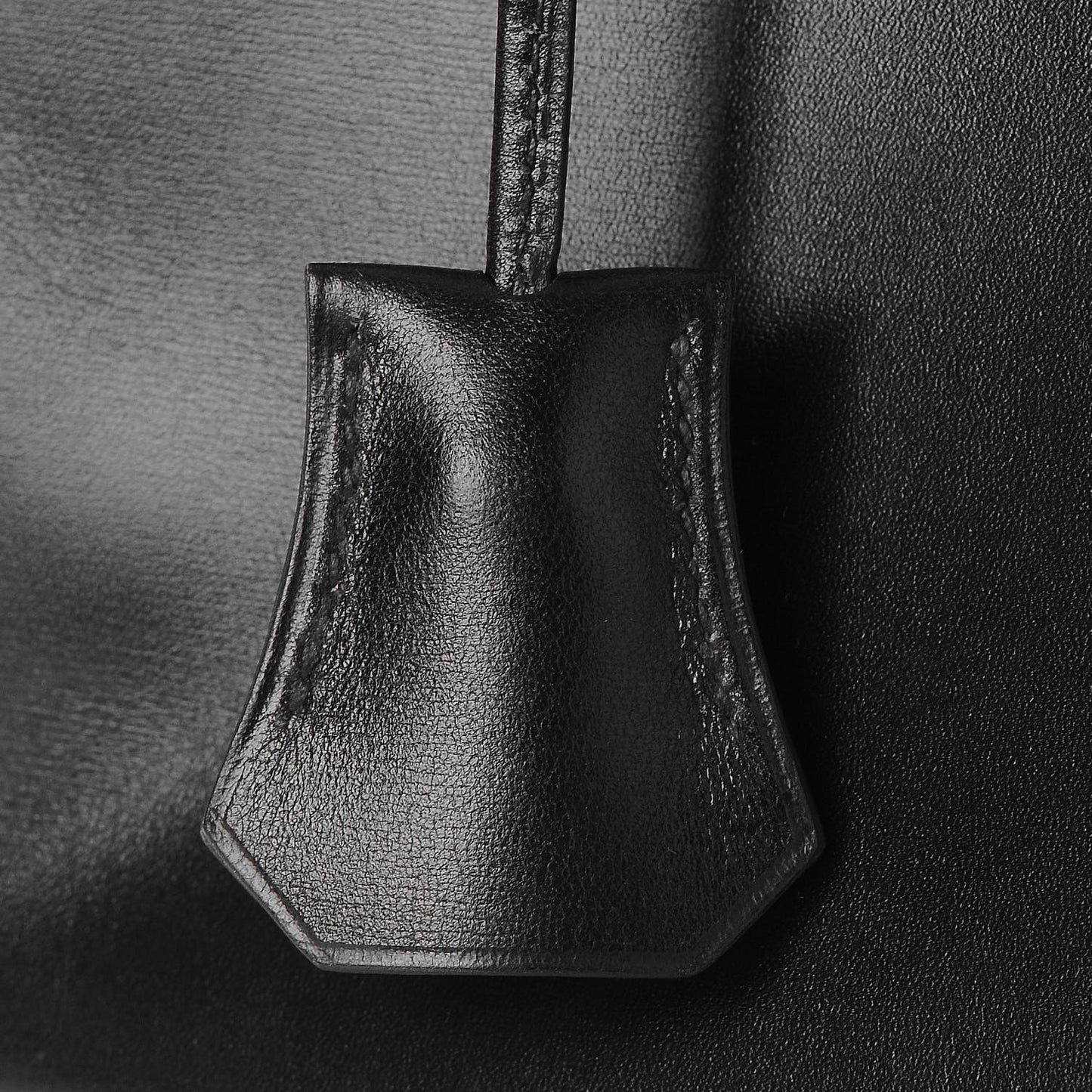 Box Kelly Retourne 32 Black