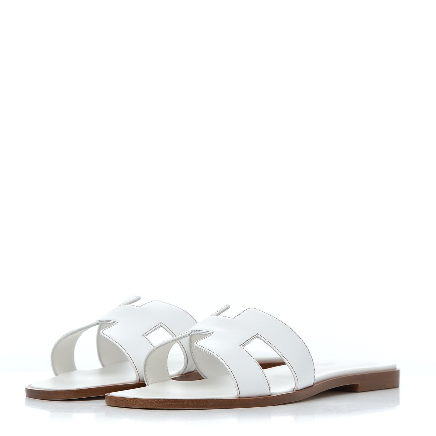 Box Calfskin Oran Sandals 38 White