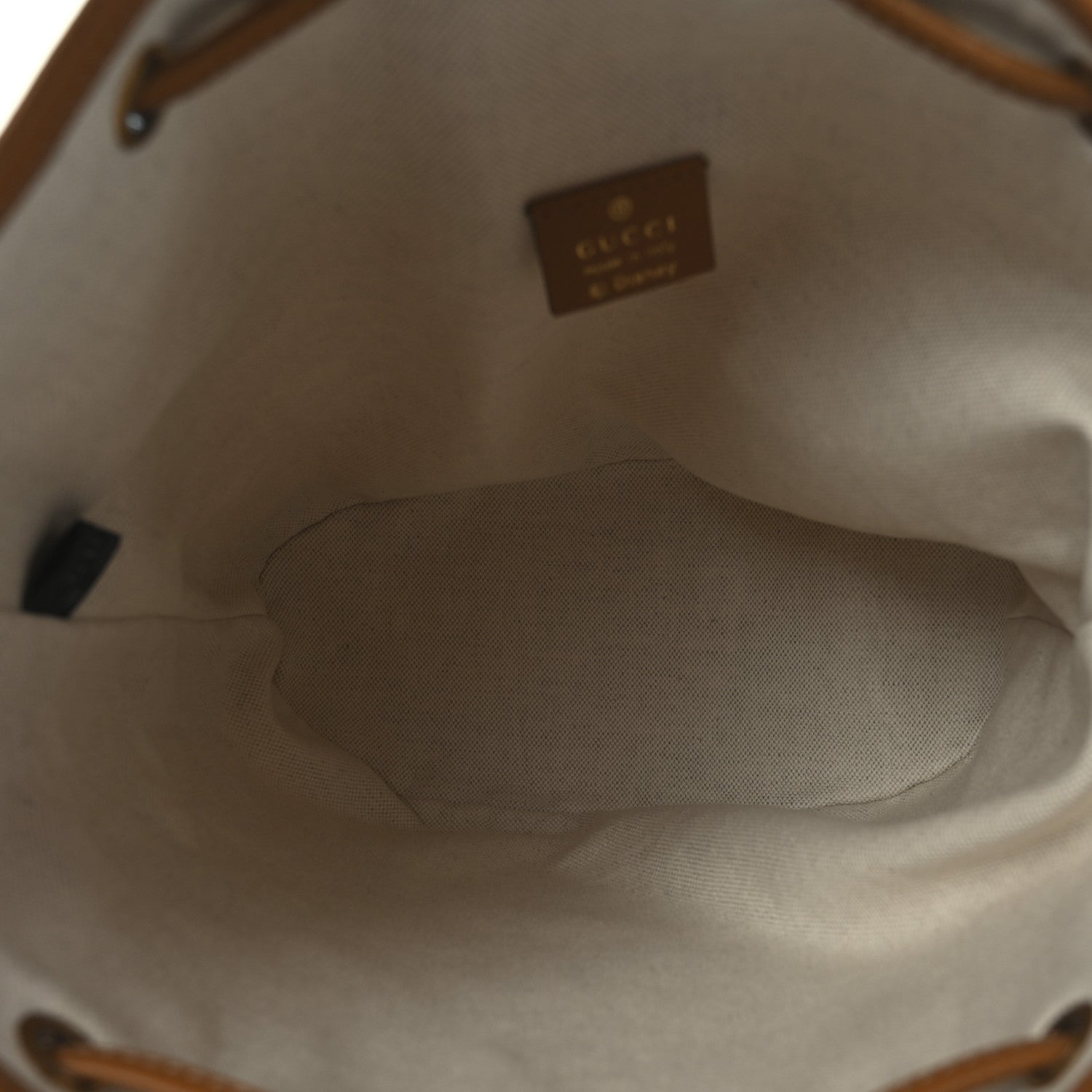 Gucci X DISNEY Mini Vintage GG Supreme Monogram Bucket Bag Beige Vintage Sun Oil 5 of 11