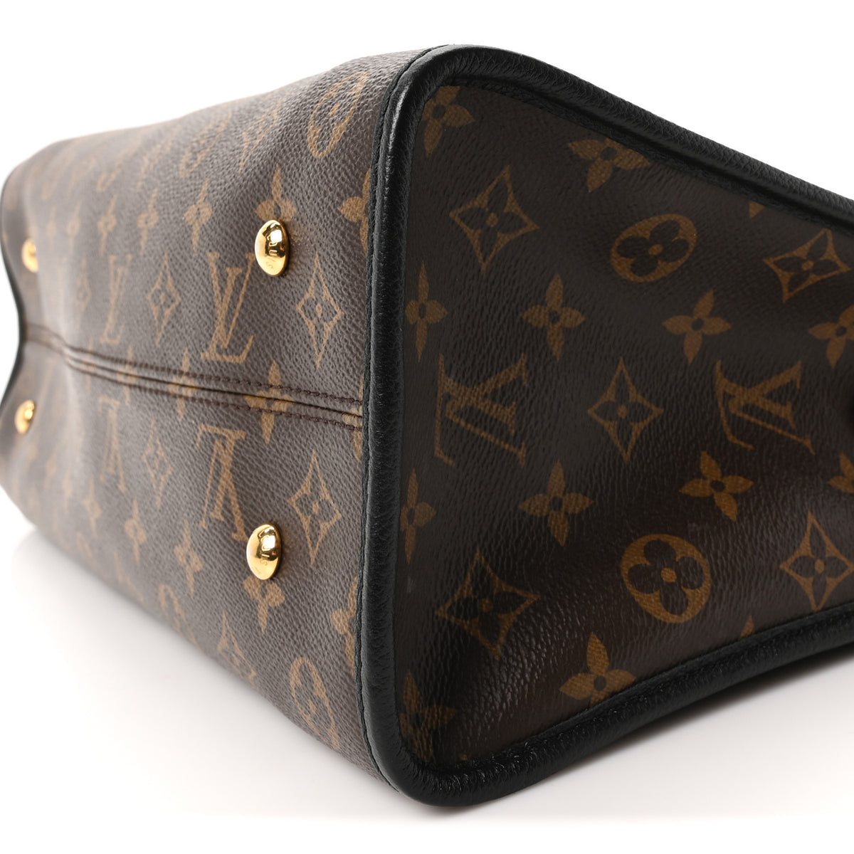 Louis Vuitton Monogram Popincourt MM Black 1811110  display picture 2