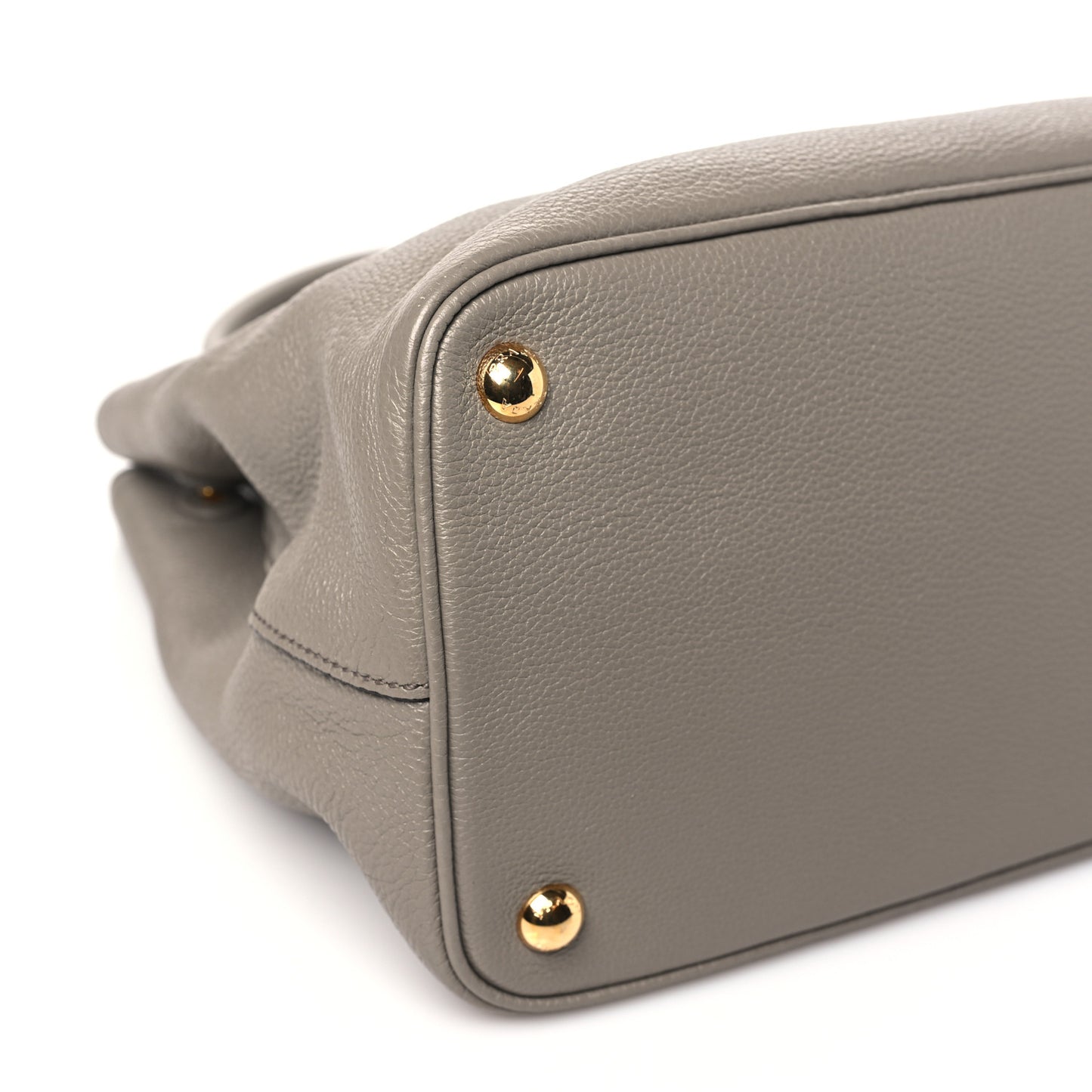 Vitello Phenix Shoulder Bag Argilla