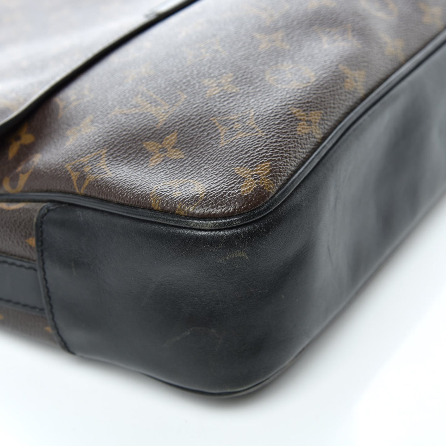 Monogram Macassar Bass GM