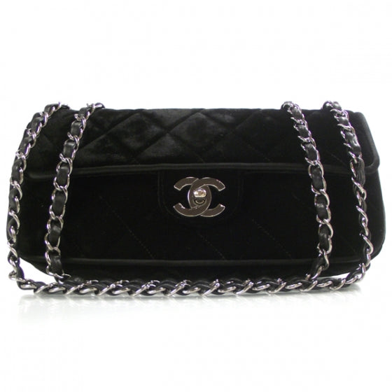 Chanel Velvet Quilted East West Flap Black 1 of 11