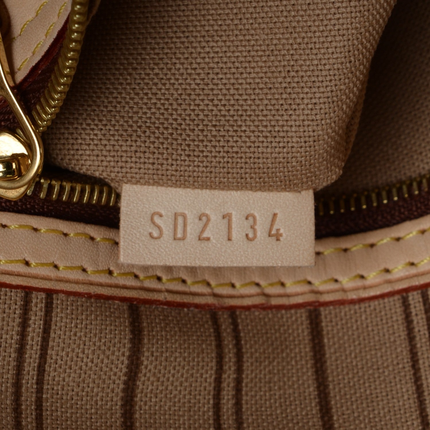 Louis Vuitton Monogram Delightful MM 9 of 10