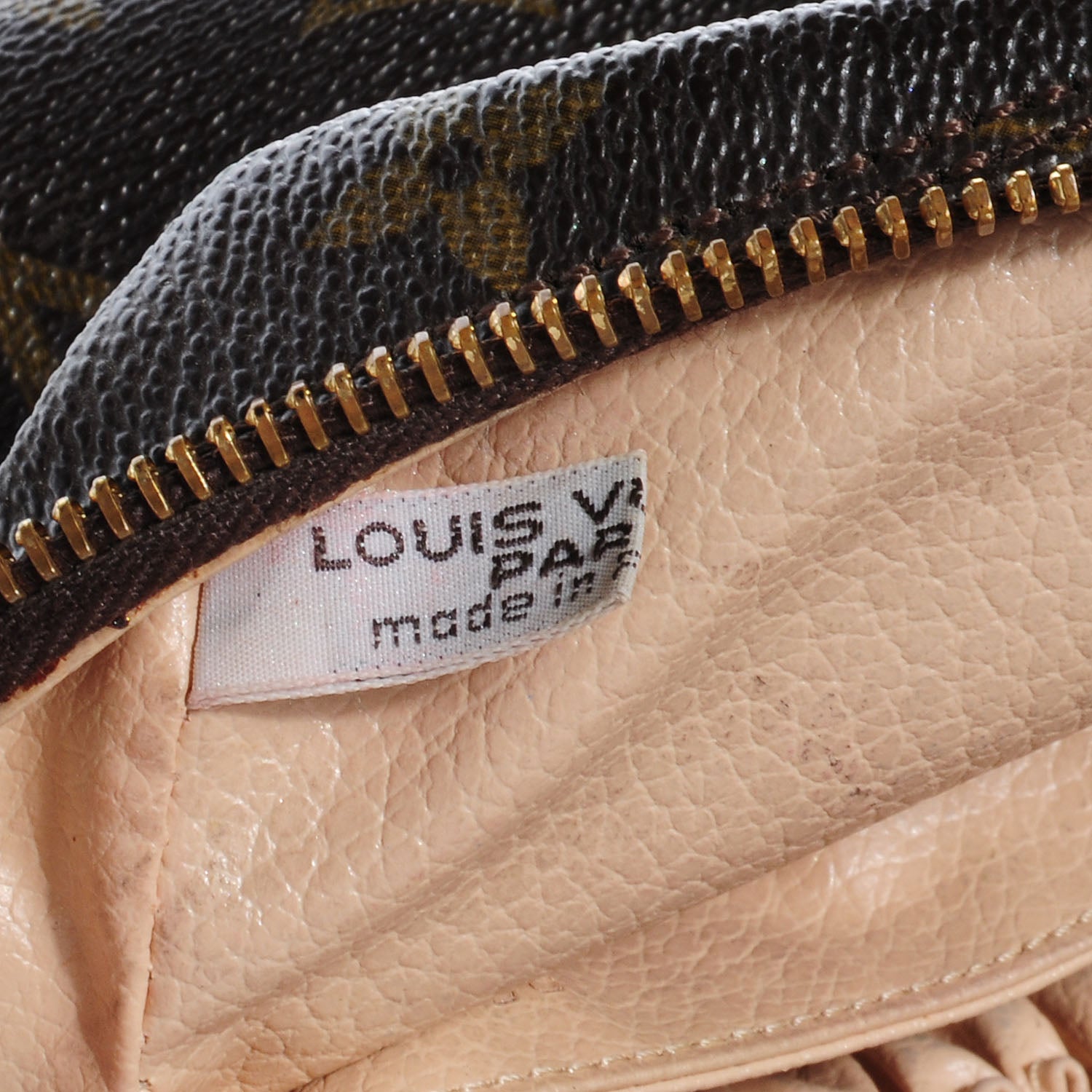 Louis Vuitton Monogram Trousse Toilette 23 7 of 7